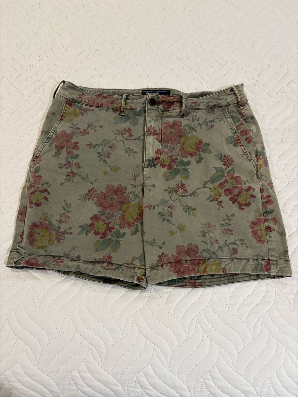 Vintage A&F Floral Shorts Men’s 32 Y2K Green Pink Yellow